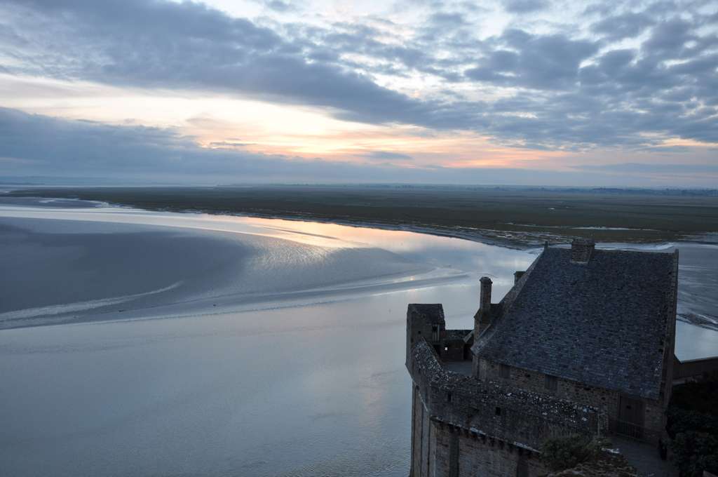 geobiologie mont saint michel