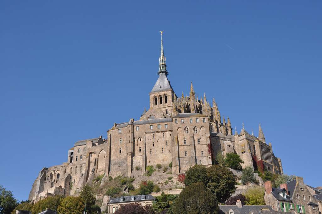 geobiologie mont saint michel